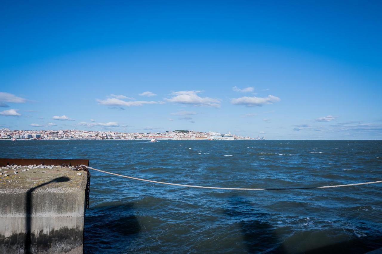 Vista Lisboa Guest Apartments Almada Zewnętrze zdjęcie